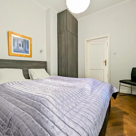 Paulinska 18 By Homeprime